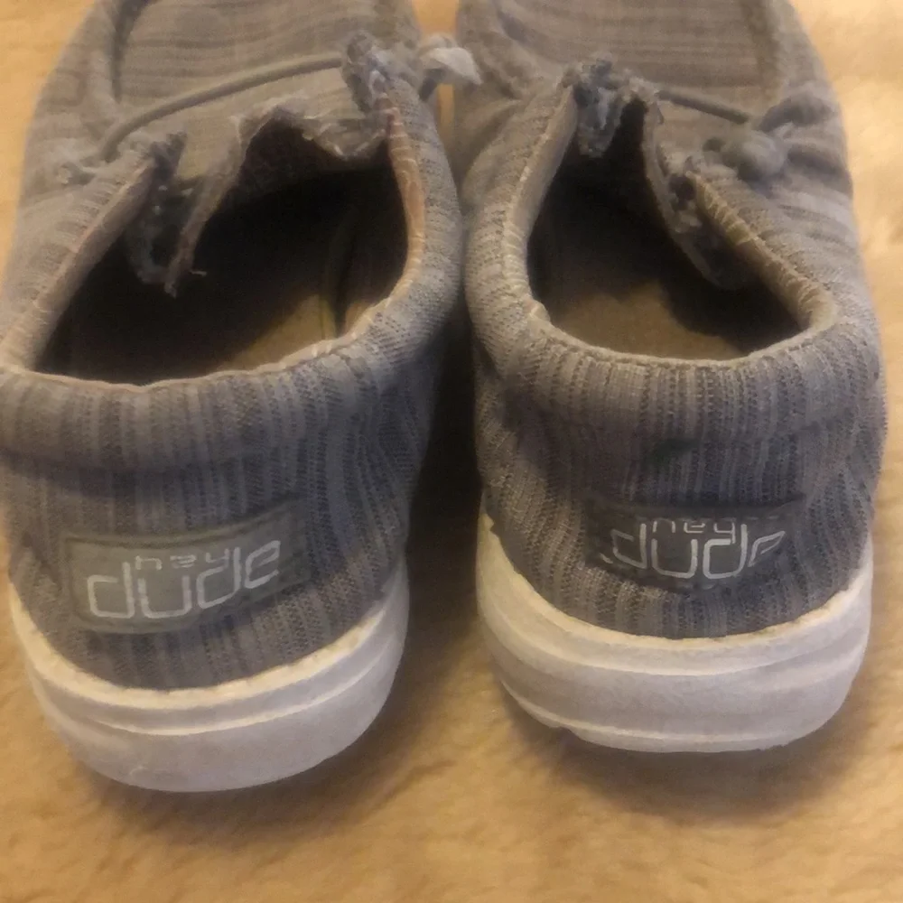 Hey Dude shoes 3402